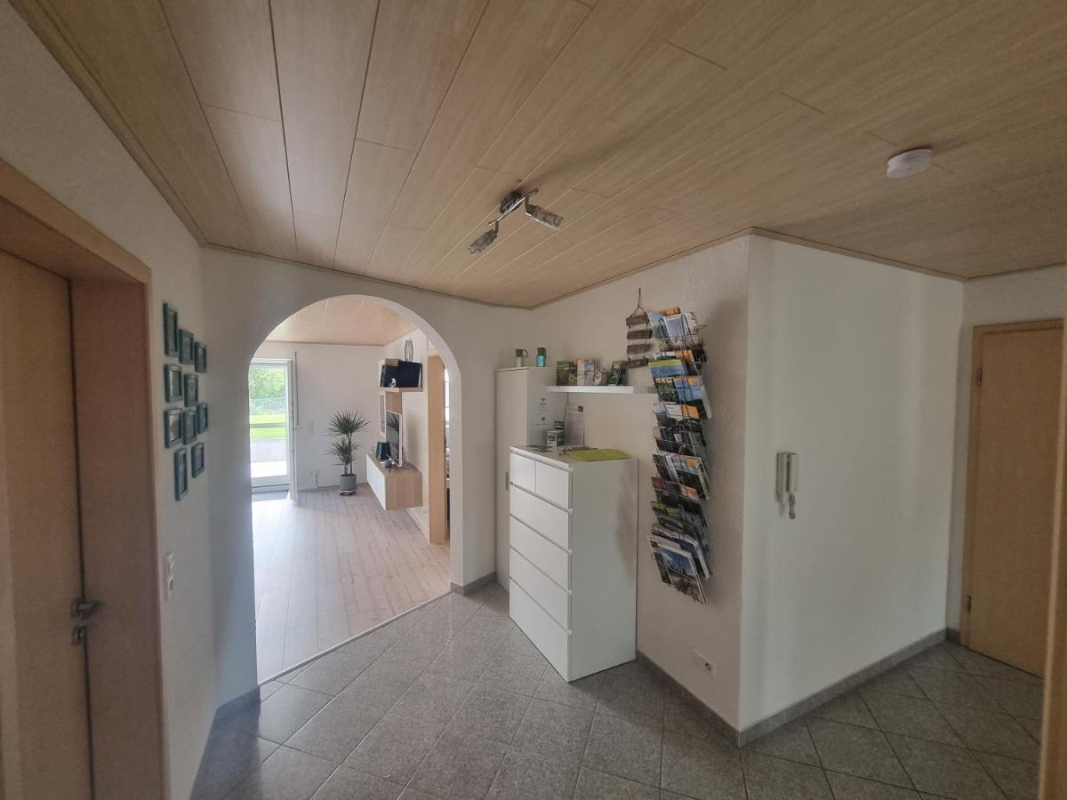 Ferienwohnung Biosphaerenblick Мюнзинген Экстерьер фото